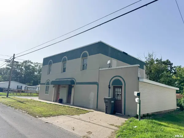 1106 W Hendrickson ST, Marion, IL 62952