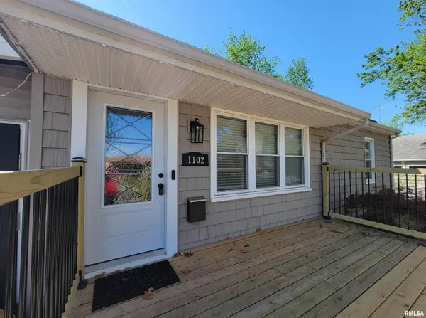 1102 COOLIDGE AVE, Pekin, IL 61554