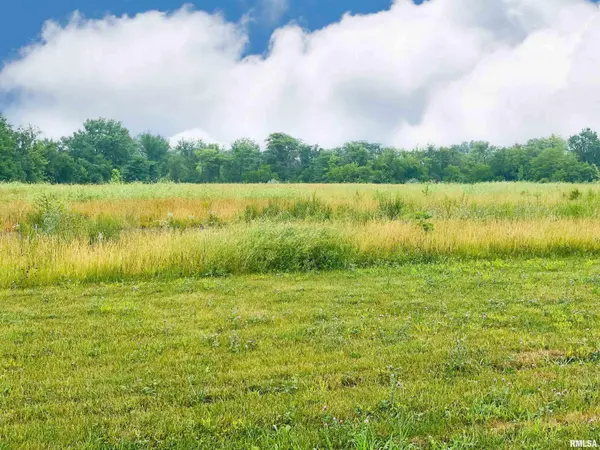 2098 W WASHINGTON RD, Washington, IL 61571