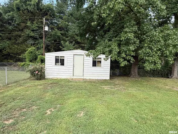 1223 N 16TH ST, Murphysboro, IL 62966