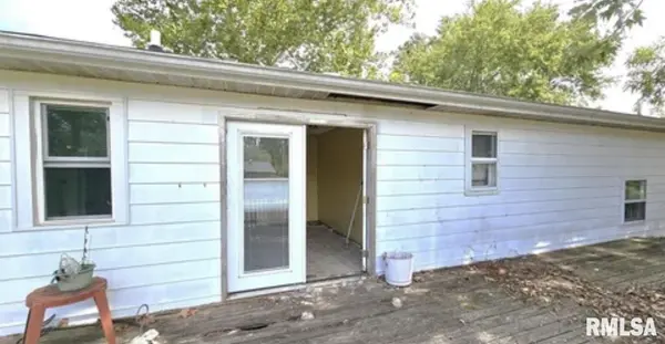 518 N Fife ST, Carrier Mills, IL 62917