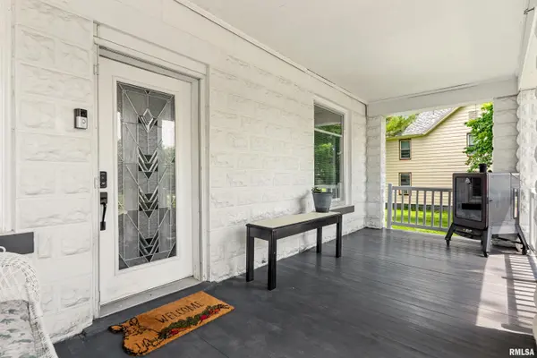 219 W THOMAS ST, Toulon, IL 61483