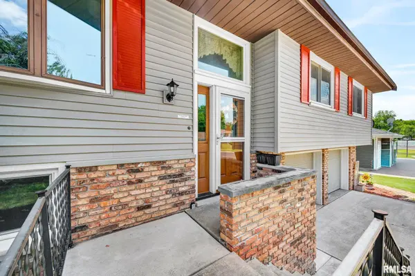 5916 W SIOUX TRL, Peoria, IL 61607