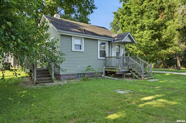126 MOSCHEL ST, East Peoria, IL 61611