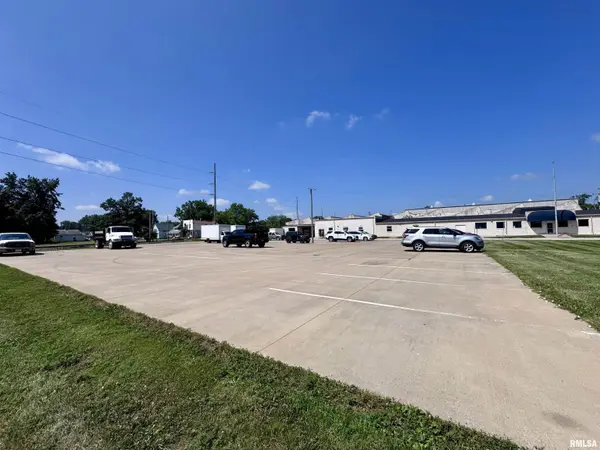 510 N PEARL ST, Macomb, IL 61455