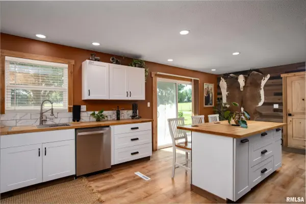 511 WHITE ST, Creal Springs, IL 62922