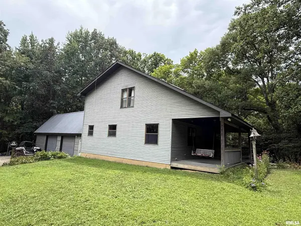 2368 Watt Hill RD, Murphysboro, IL 62966