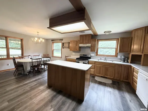 2368 Watt Hill RD, Murphysboro, IL 62966