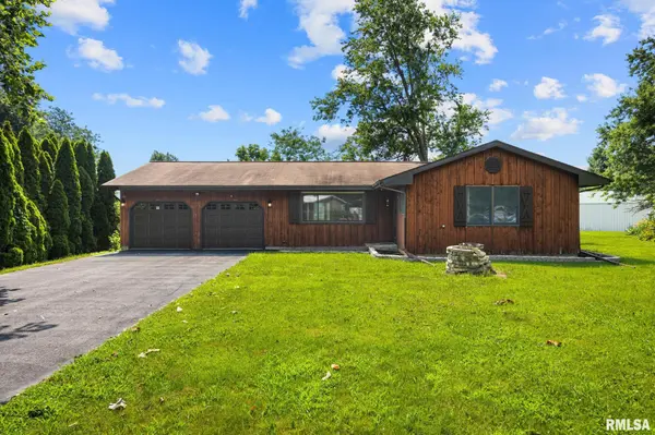288 SHEFFIELD RD, Groveland, IL 61535