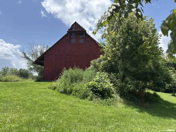 2720 Body Barn RD, Anna, IL 62906