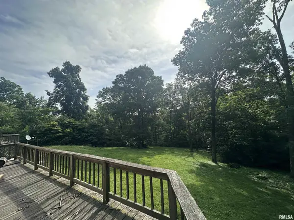 2 CARLOCK RD, Murphysboro, IL 62966