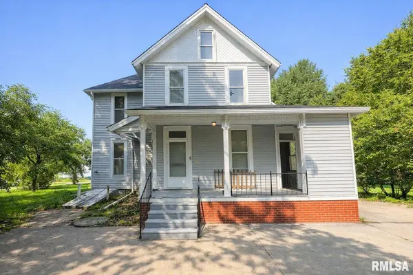 404 N WASHINGTON ST, Toulon, IL 61483
