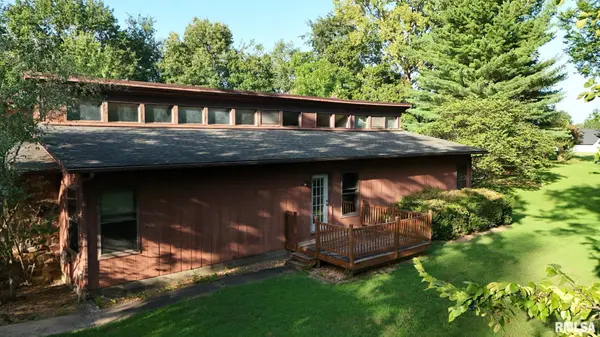 89 DOGWOOD RD, Murphysboro, IL 62966