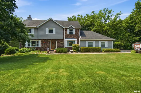 628 E LAKE SHORE DR, Edelstein, IL 61526