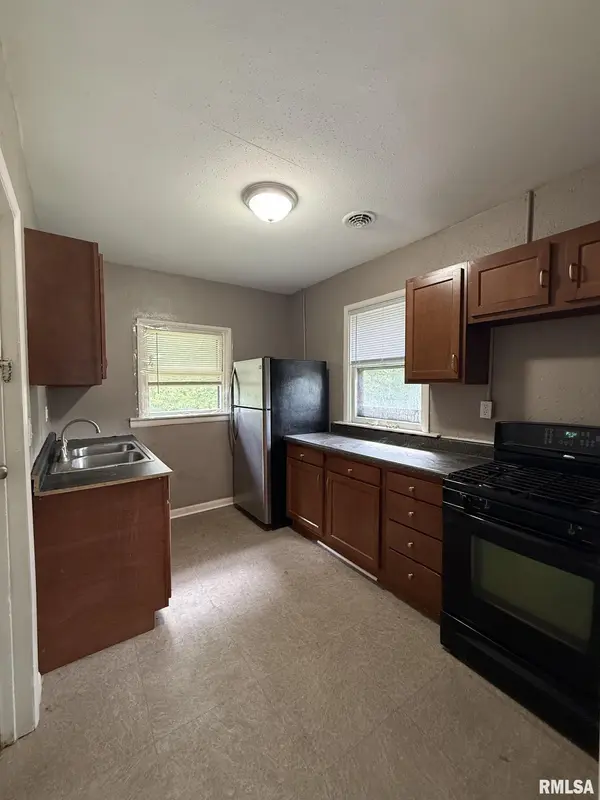 506 CAROLINE ST, Peoria, IL 61603