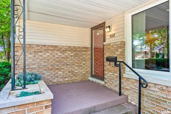 408 E BIRCHWOOD ST, Morton, IL 61550