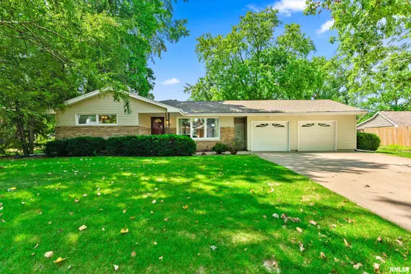 408 E BIRCHWOOD ST, Morton, IL 61550