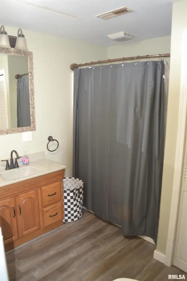 7706 S JEFFERSON ST, Bartonville, IL 61607