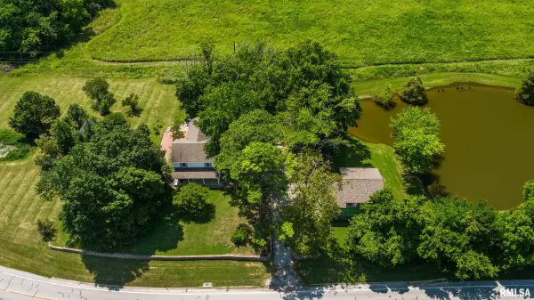 1319 Union Hill RD, Carbondale, IL 62901