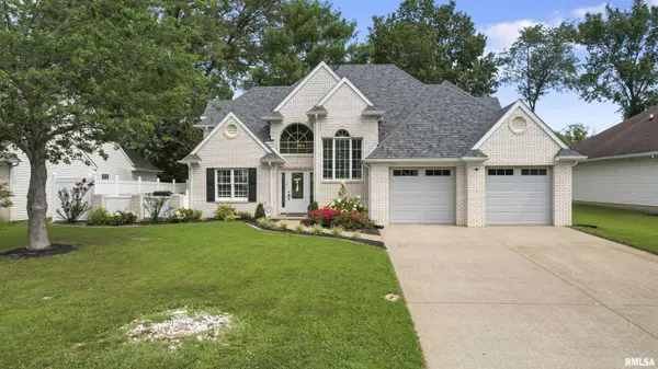 1706 CASTLEBERRY DR, Marion, IL 62959