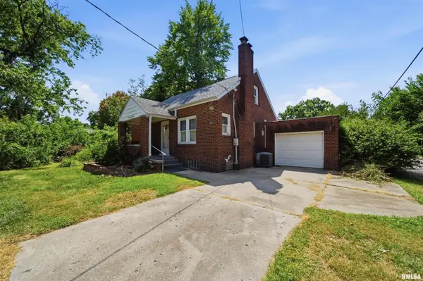 1133 S GLEN OAK CT, Creve Coeur, IL 61610