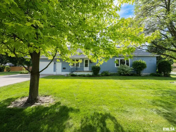 1403 S MILL ST, Pontiac, IL 61764