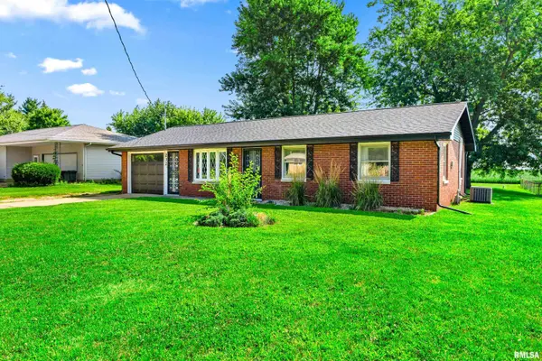232 SHEFFIELD RD, Groveland, IL 61535