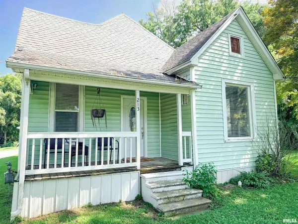 213 E Heacock ST, Jonesboro, IL 62952