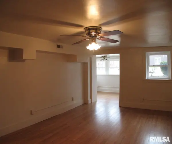 500 NE MADISON AVE #A2, Peoria, IL 61603