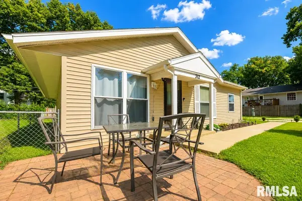 312 BIRKETT ST, South Pekin, IL 61564