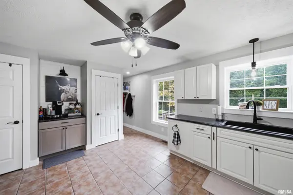 6610 W TUSCARORA RD, Mapleton, IL 61547