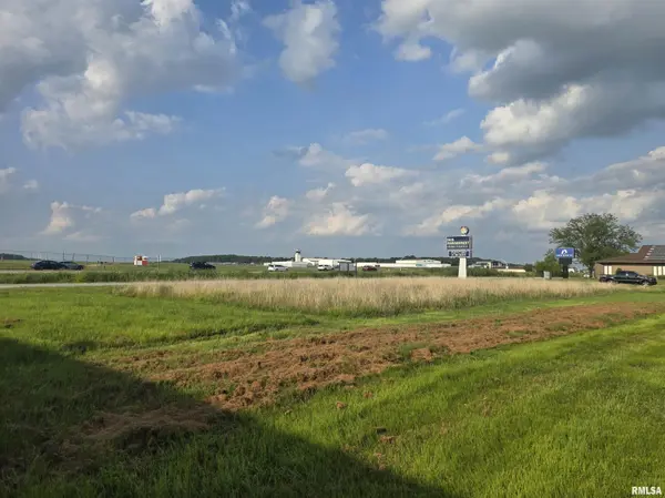 000 Airway DR, Marion, IL 62959