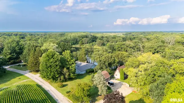 1416 N HOLIDAY LN, Trivoli, IL 61569