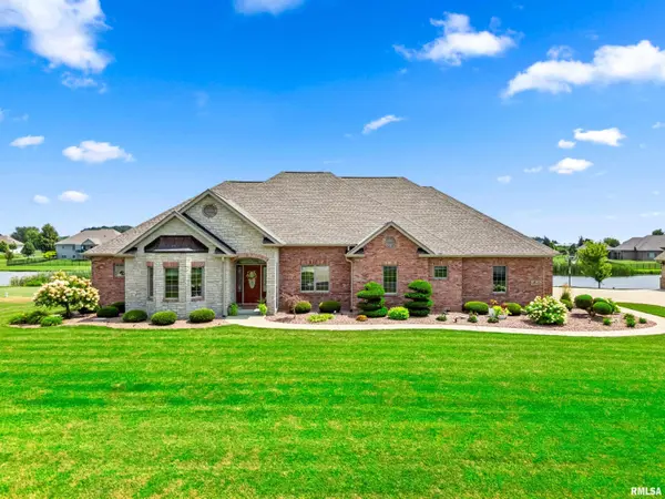 4 BRIARWOOD LN, Metamora, IL 61548