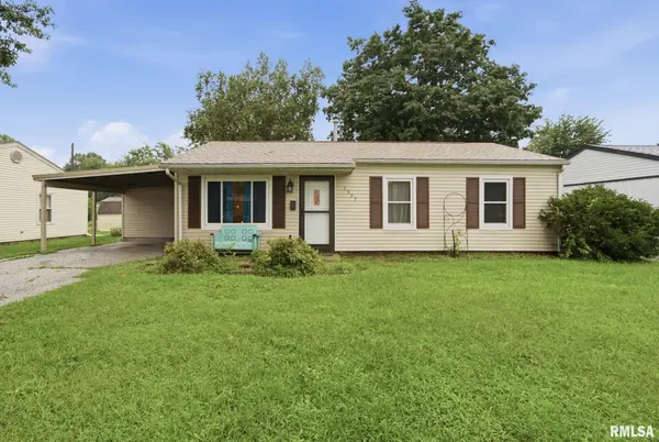 1557 RUSSELL AVE, Galesburg, IL 61401