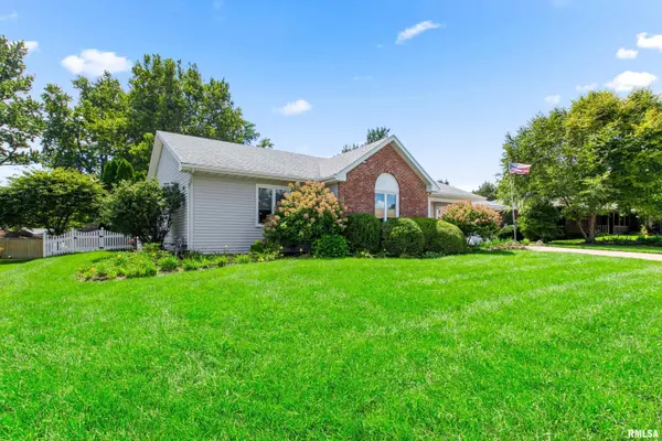 404 NORTH ST, Washington, IL 61571