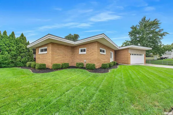 123 WILLOW CT, Morton, IL 61550