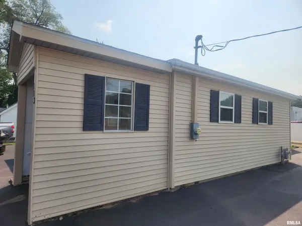 113 PARK RD, Creve Coeur, IL 61610