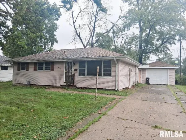 2108 N WINDERMERE AVE, Peoria, IL 61604