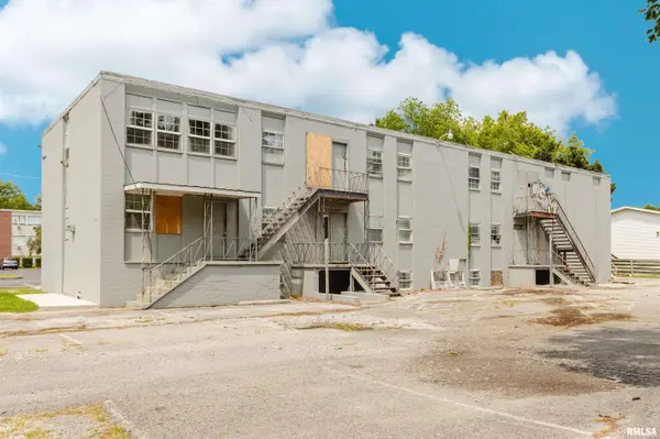 708 W Freeman ST, Carbondale, IL 62901