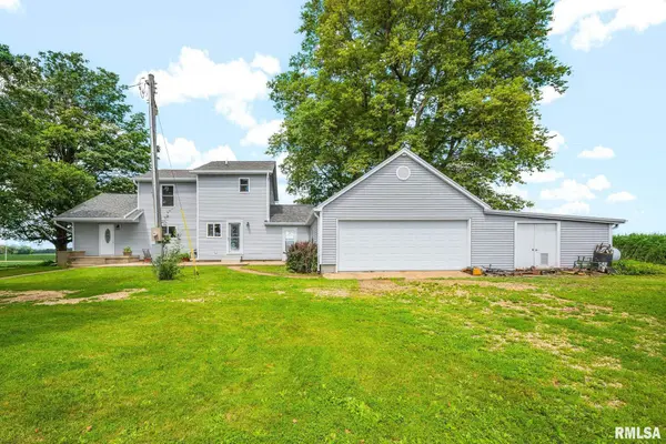 5886 HITTLE RD, Hopedale, IL 61747