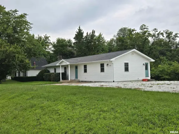 802 W MAIN ST, La Harpe, IL 61450