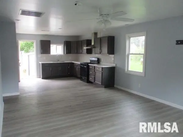 3128 W HUMBOLDT ST, Peoria, IL 61605