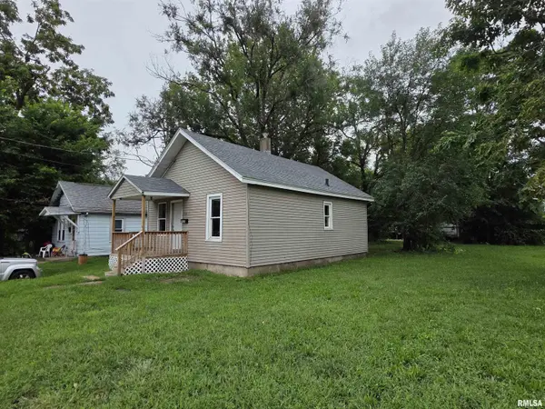 2330 W ANTOINETTE ST, Peoria, IL 61605