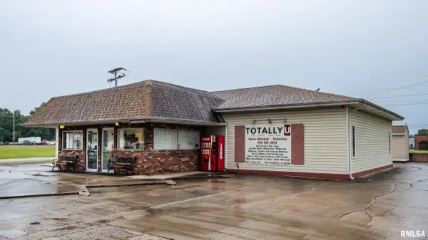 107 S Horn ST, West Frankfort, IL 62896