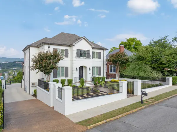 405 Forest Avenue, Chattanooga, TN 37405