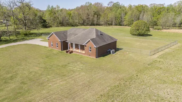 200 BOYD RD, Adamsville, TN 38310