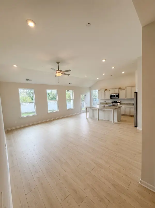 1211 Amber Hills Drive, Ashland City, TN 37015
