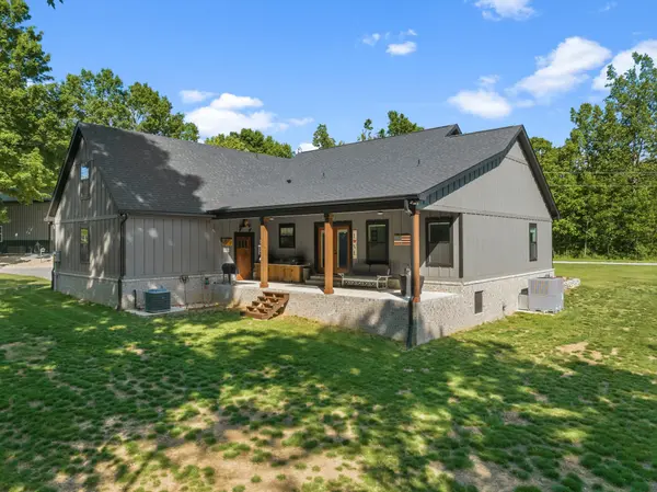 1144 Covenant Cove Ln, Bath Springs, TN 38311