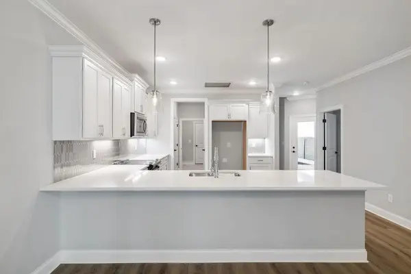 92 Founding Way, Lookout Mountain, GA 30750